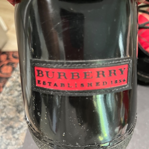 Burberry boots - Picture 2 of 4